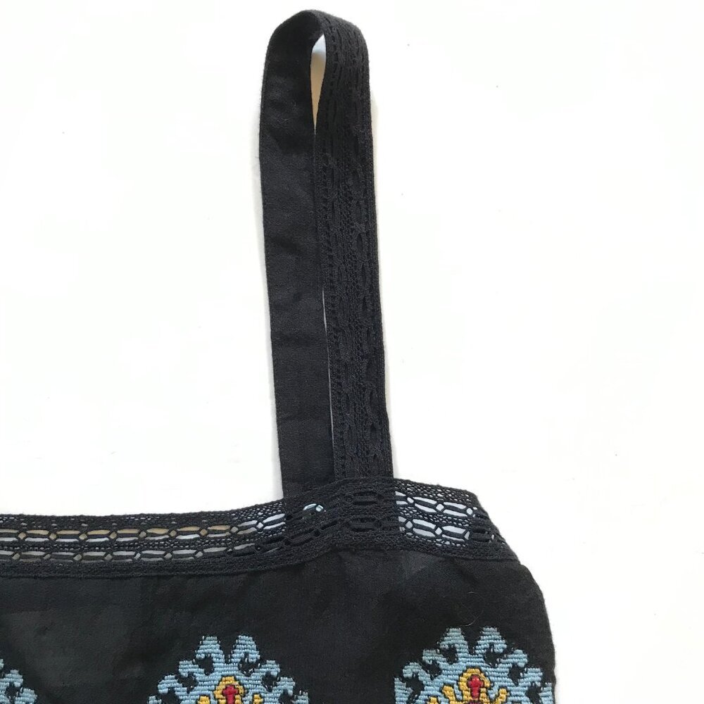 The GREAT Roam Tank Top Blouse Womens 0 Black Blue Folklore Embroidered Cotton - Picture 9 of 11